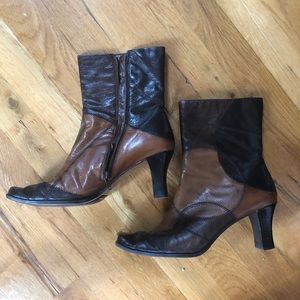 VINTAGE!!! Liz Claiborne Kelso style bootie.